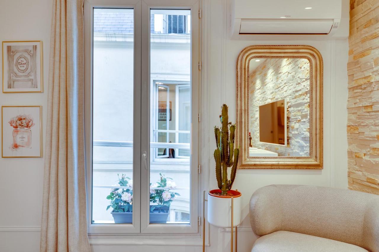 Central Historical Studio By Architect - Louvre Paris Bagian luar foto