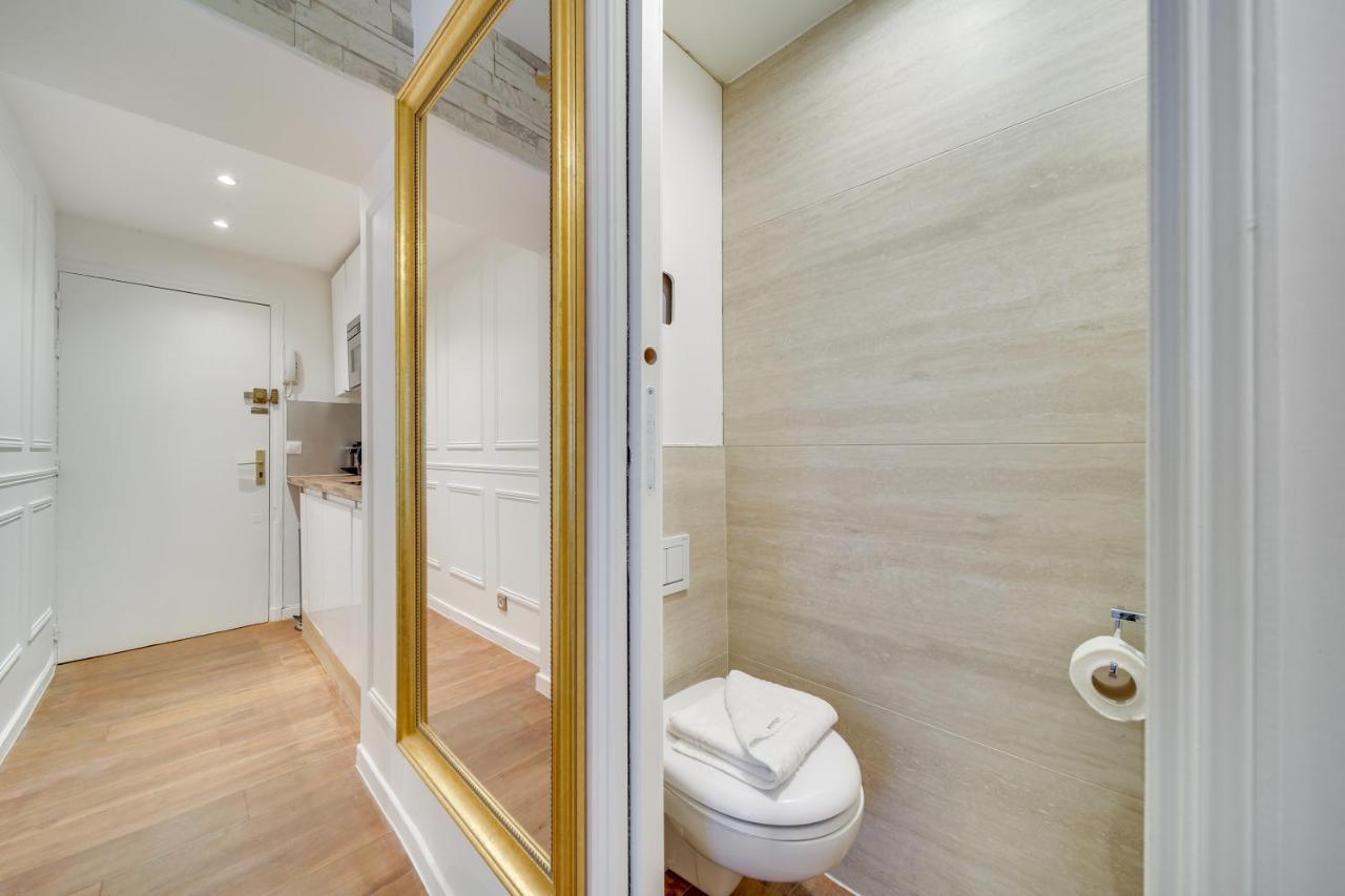 Central Historical Studio By Architect - Louvre Paris Bagian luar foto